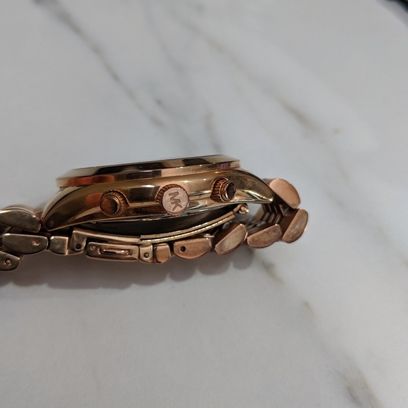 Rose Gold Michael Kors Watch - Picture 5 of 6